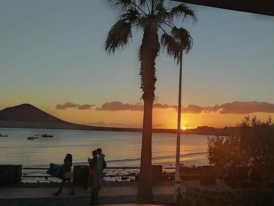 Modern And Centric Apartment With Air Conditioning - By Tenerifehints El Medano   El Medano (Tenerife)