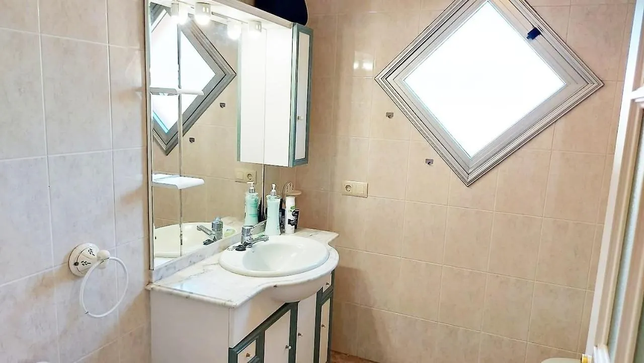 Modern And Centric Apartment With Air Conditioning - By Tenerifehints El Medano  El Medano (Tenerife)